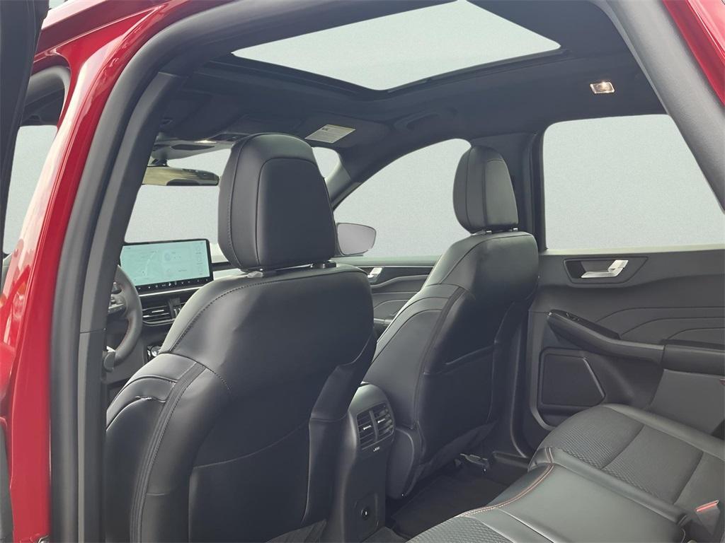 new 2025 Ford Escape car, priced at $31,231