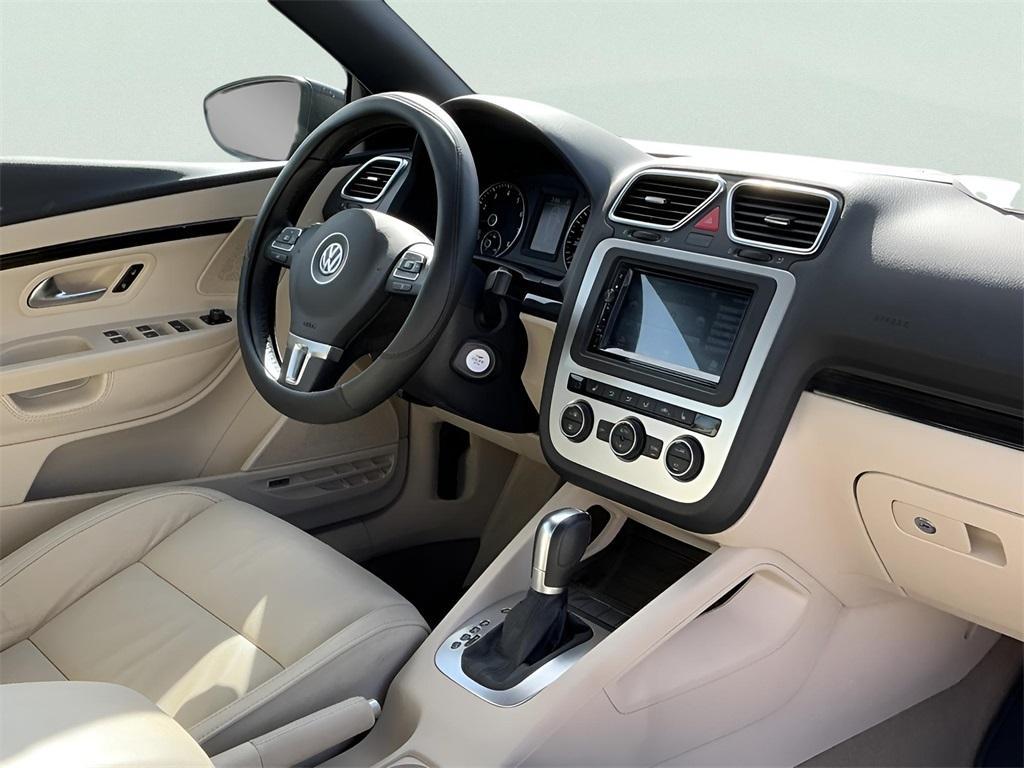 used 2015 Volkswagen Eos car, priced at $8,500