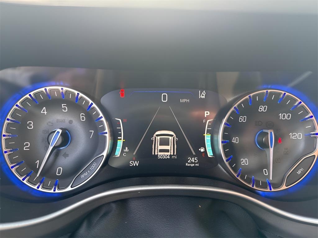 used 2024 Chrysler Pacifica car, priced at $29,645