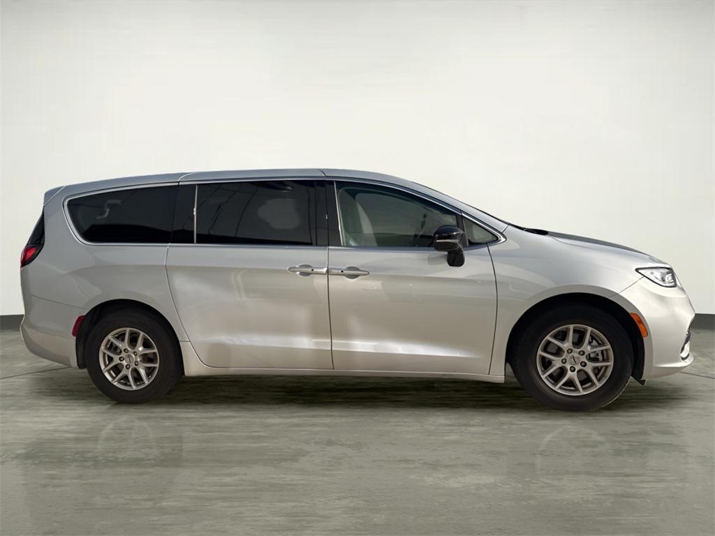 used 2024 Chrysler Pacifica car, priced at $29,645
