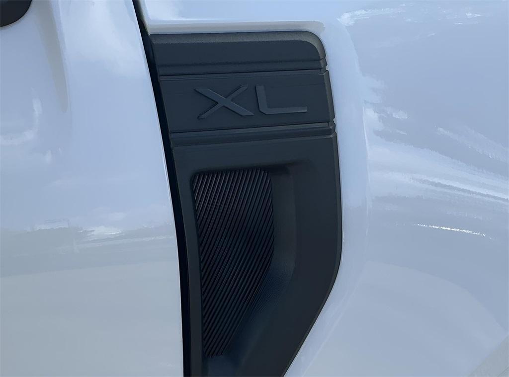 new 2025 Ford Maverick car, priced at $27,424