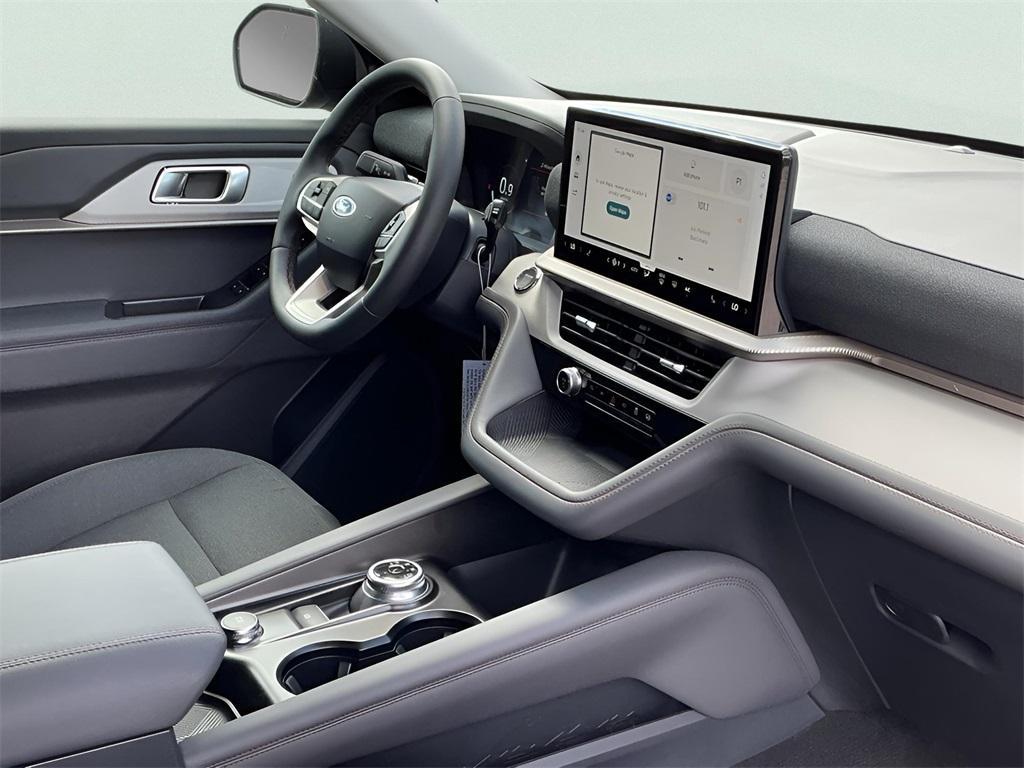 new 2026 Ford Explorer car, priced at $39,229