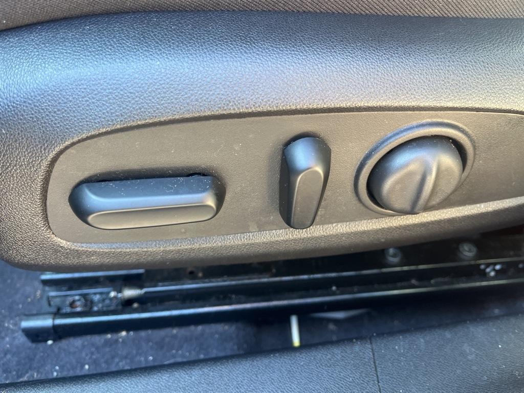 used 2017 Chevrolet Malibu car, priced at $13,995