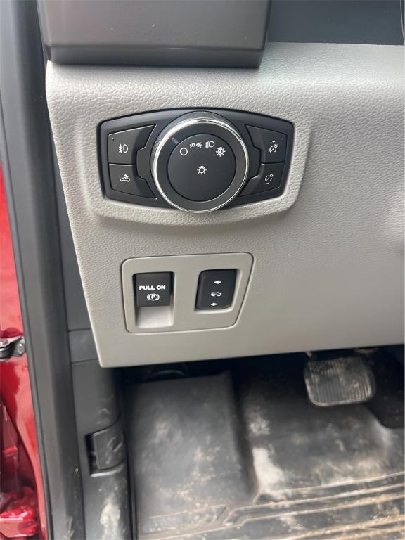 used 2017 Ford F-150 car, priced at $22,899