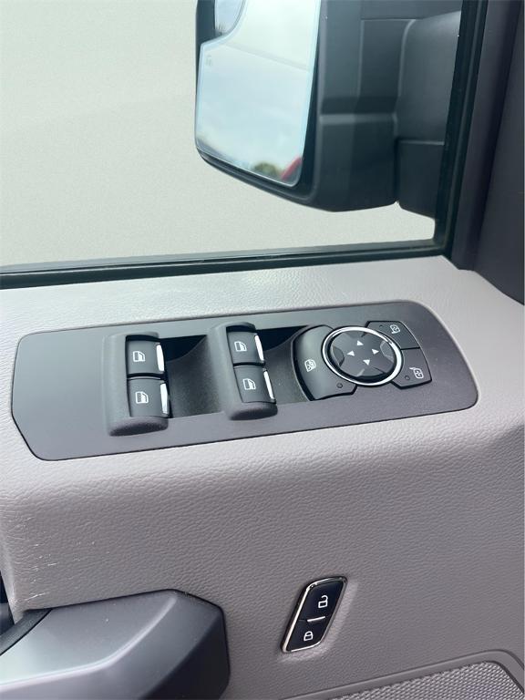 used 2017 Ford F-150 car, priced at $22,899