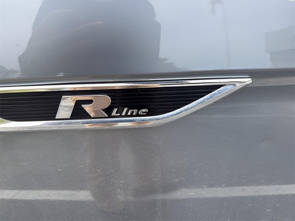 used 2020 Volkswagen Atlas car, priced at $19,795