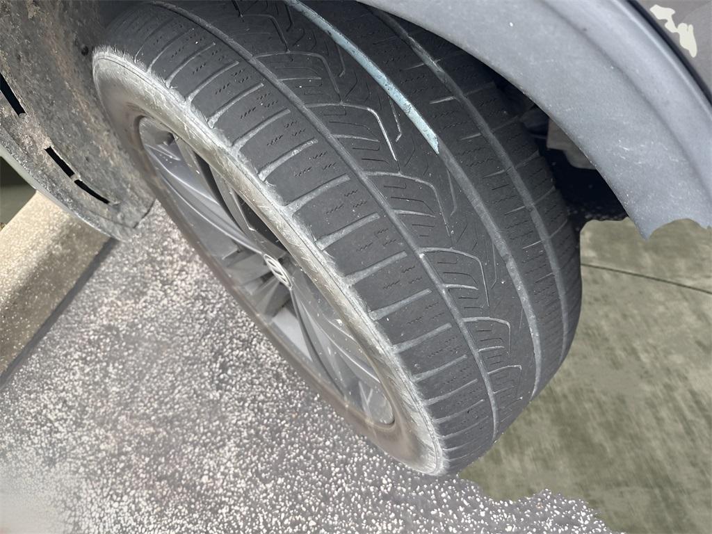 used 2020 Volkswagen Atlas car, priced at $19,795