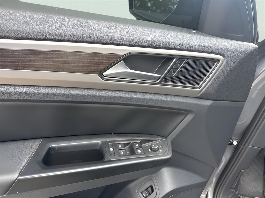 used 2020 Volkswagen Atlas car, priced at $19,795