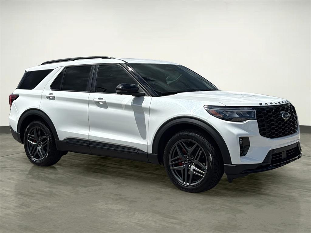 new 2025 Ford Explorer car, priced at $55,478