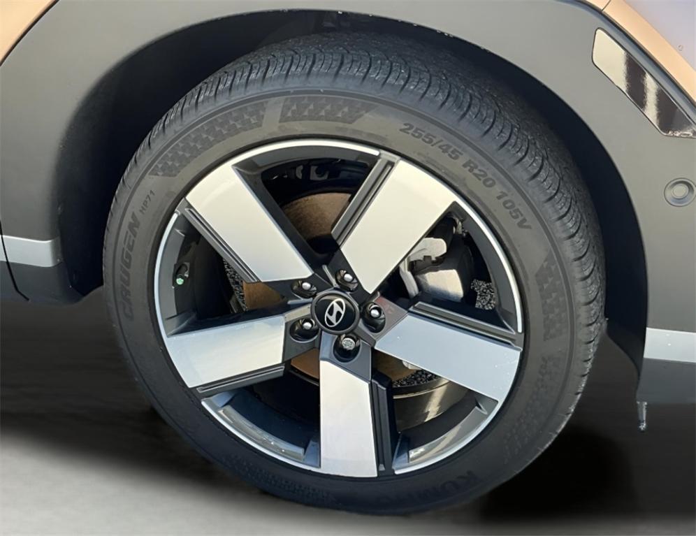 used 2024 Hyundai Santa Fe car, priced at $35,830