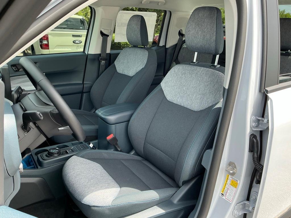 new 2025 Ford Maverick car, priced at $33,537