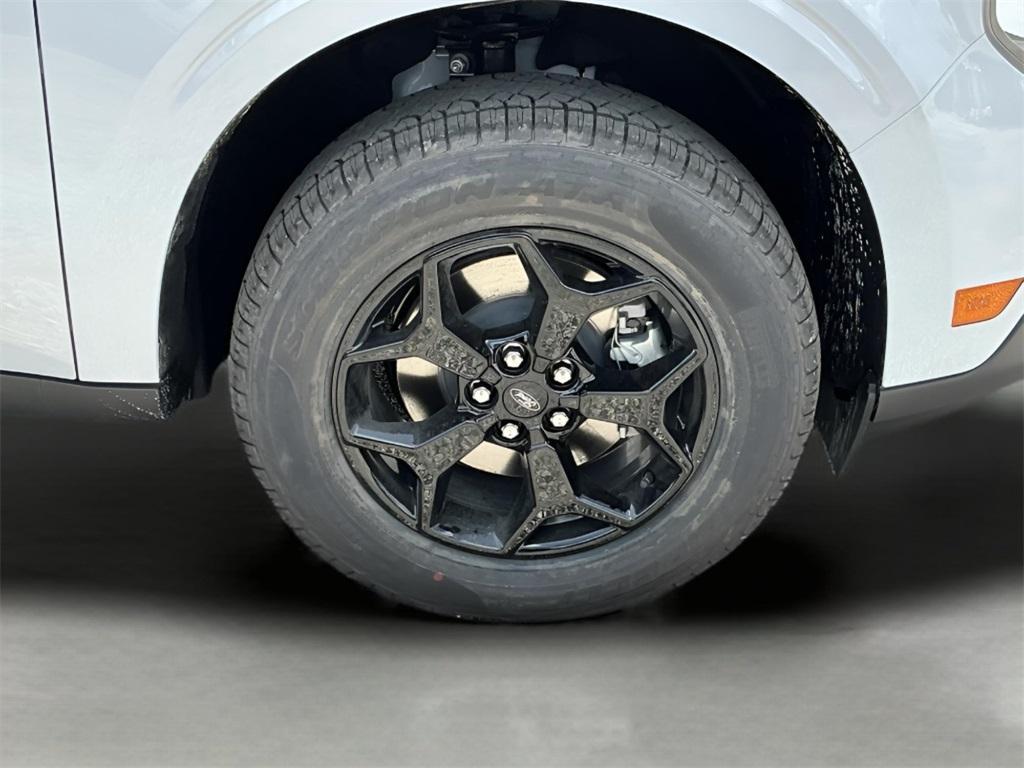 new 2025 Ford Maverick car, priced at $32,037