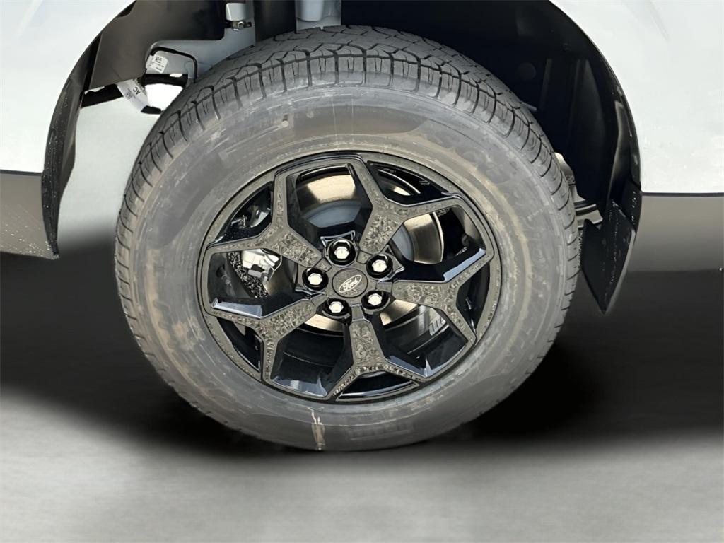 new 2025 Ford Maverick car, priced at $32,037