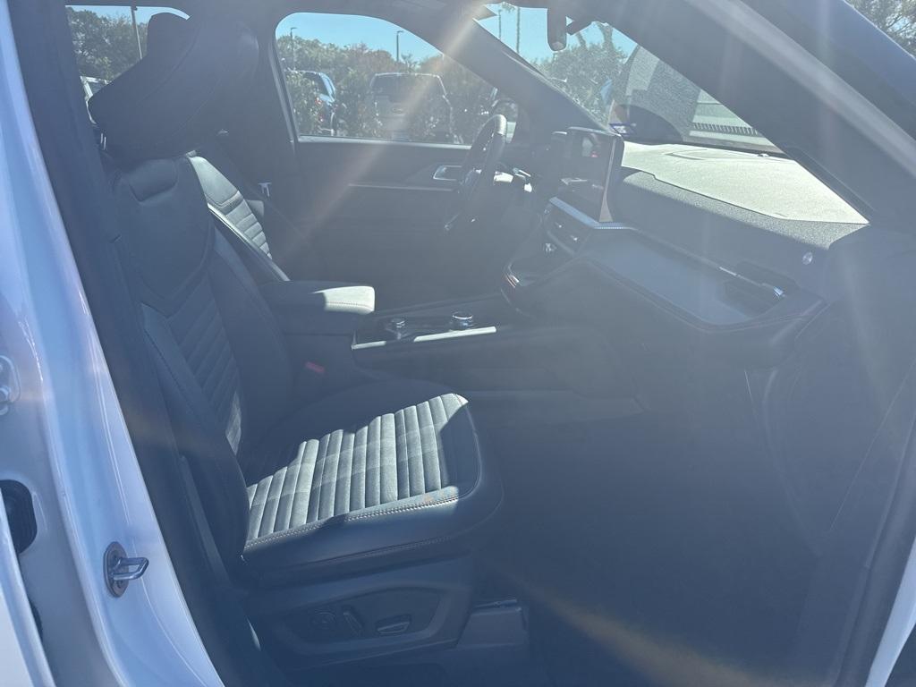 used 2025 Ford Explorer car, priced at $41,994