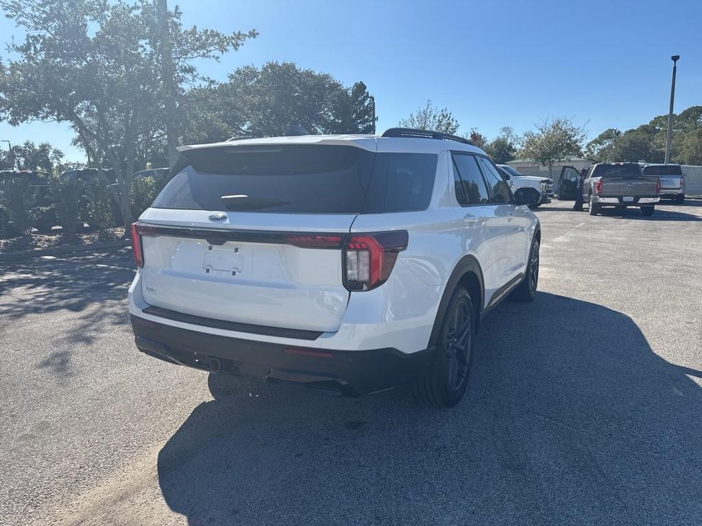 used 2025 Ford Explorer car, priced at $41,994