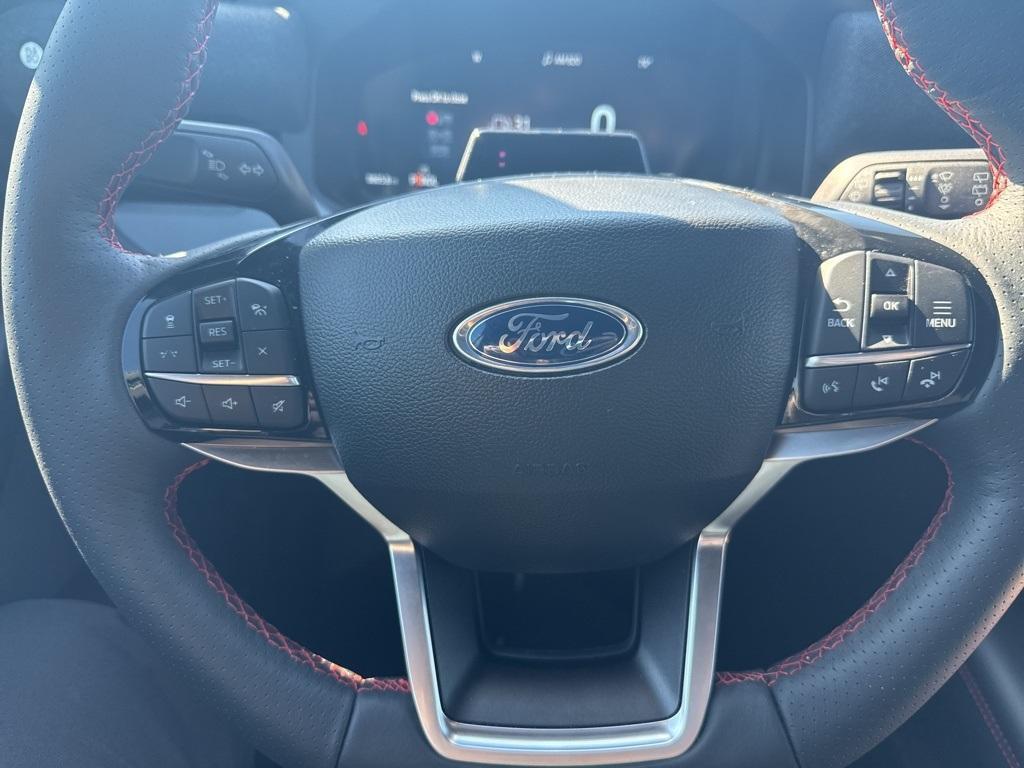 used 2025 Ford Explorer car, priced at $41,994