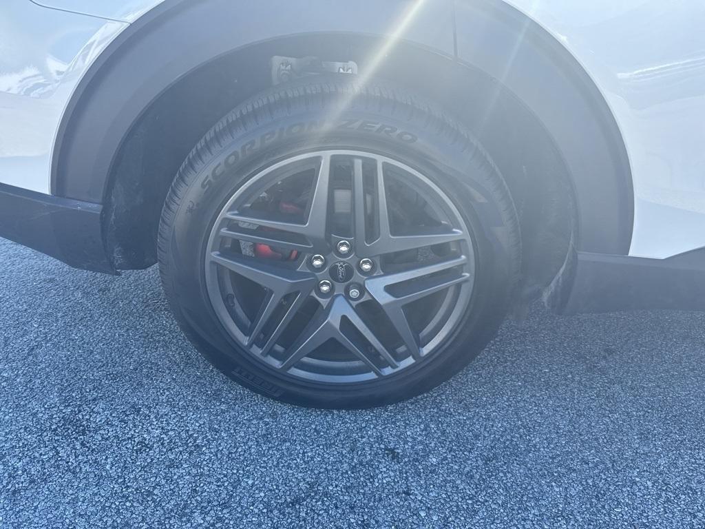 used 2025 Ford Explorer car, priced at $41,994