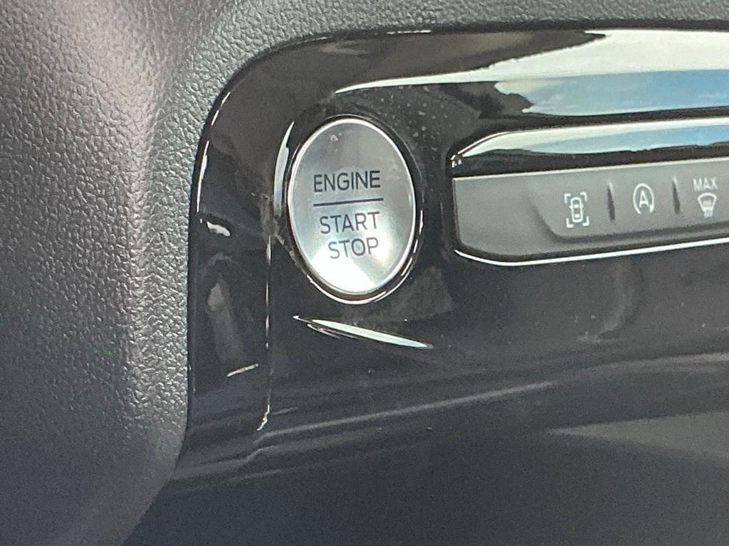 new 2025 Ford Escape car, priced at $28,240