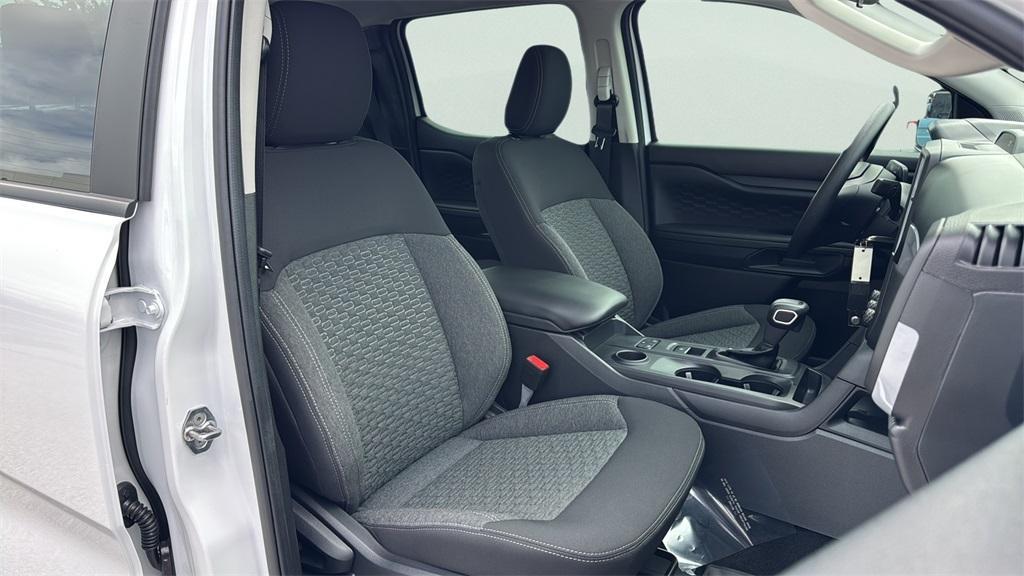 new 2025 Ford Ranger car, priced at $32,576