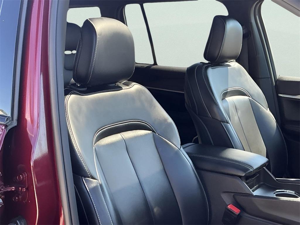 used 2024 Jeep Grand Cherokee 4xe car, priced at $27,499