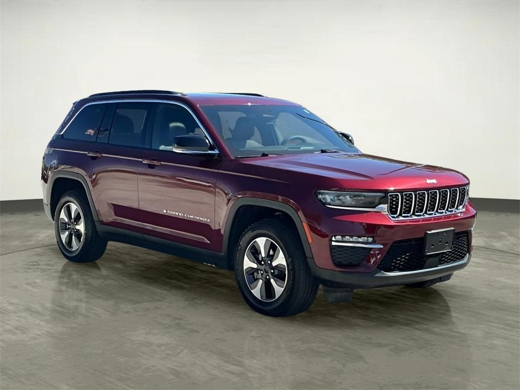 used 2024 Jeep Grand Cherokee 4xe car, priced at $27,499