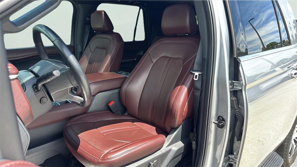 used 2024 Ford Expedition Max car, priced at $45,398