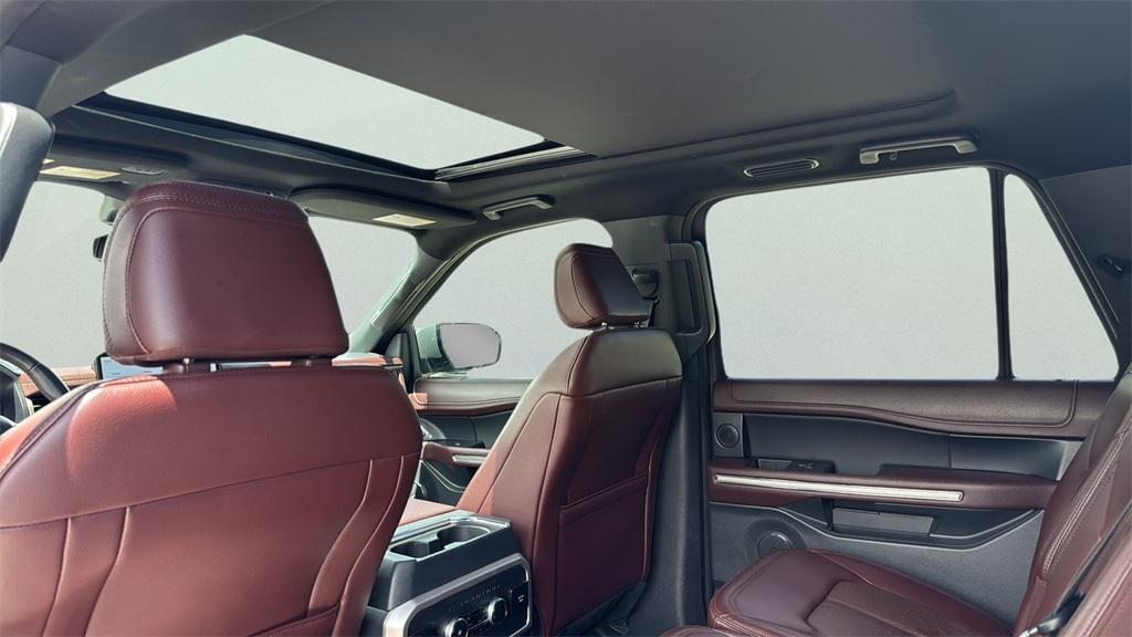used 2024 Ford Expedition Max car, priced at $45,398