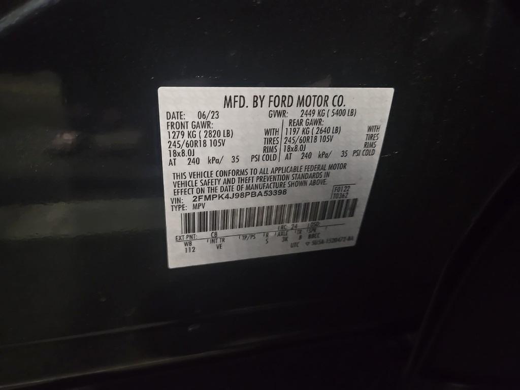 used 2023 Ford Edge car, priced at $22,999