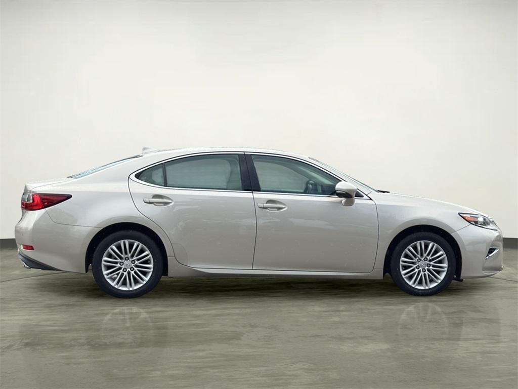 used 2016 Lexus ES 350 car, priced at $19,850