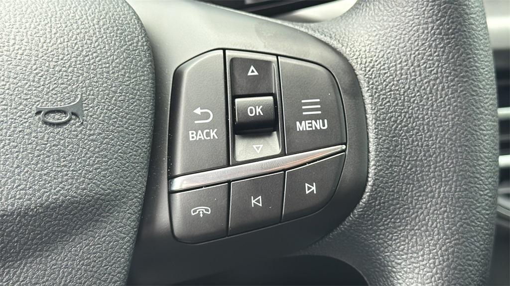 new 2025 Ford Escape car, priced at $25,618
