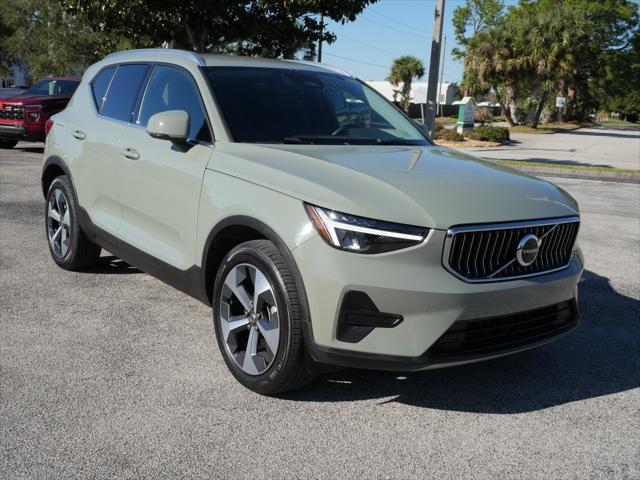 used 2024 Volvo XC40 car, priced at $31,425