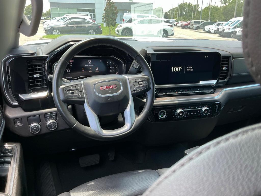 used 2024 GMC Sierra 1500 car, priced at $39,999