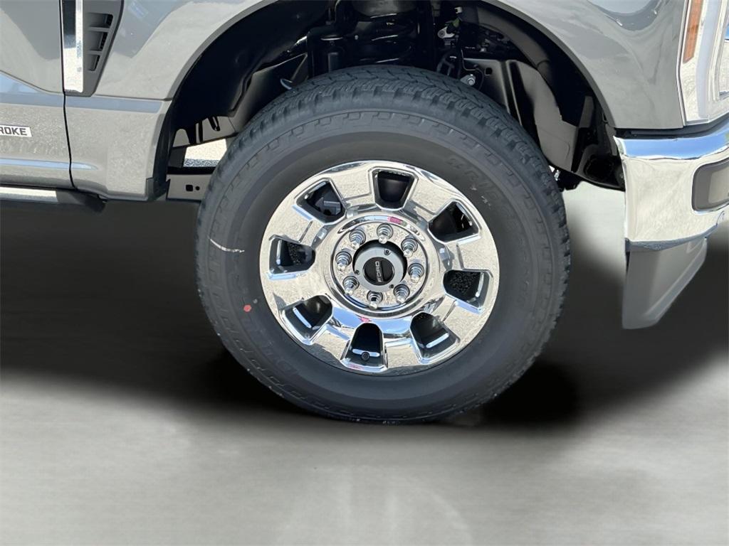 new 2025 Ford F-350 car, priced at $83,693