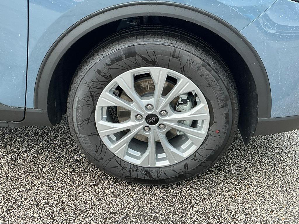 new 2025 Ford Escape car, priced at $29,013
