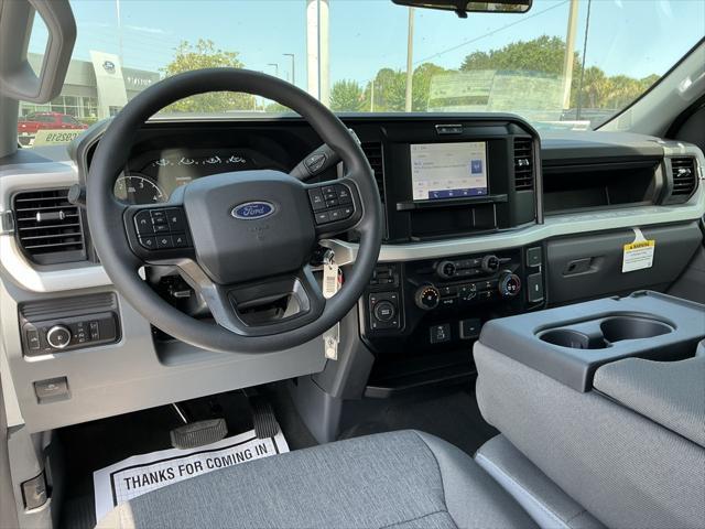 new 2025 Ford F-350 car, priced at $67,571