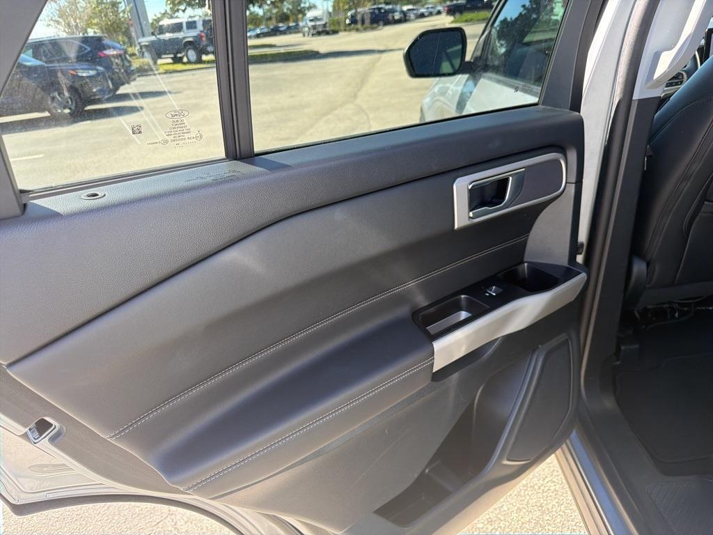 used 2024 Ford Explorer car, priced at $26,492