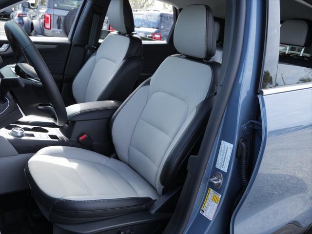 new 2025 Ford Escape car, priced at $39,095