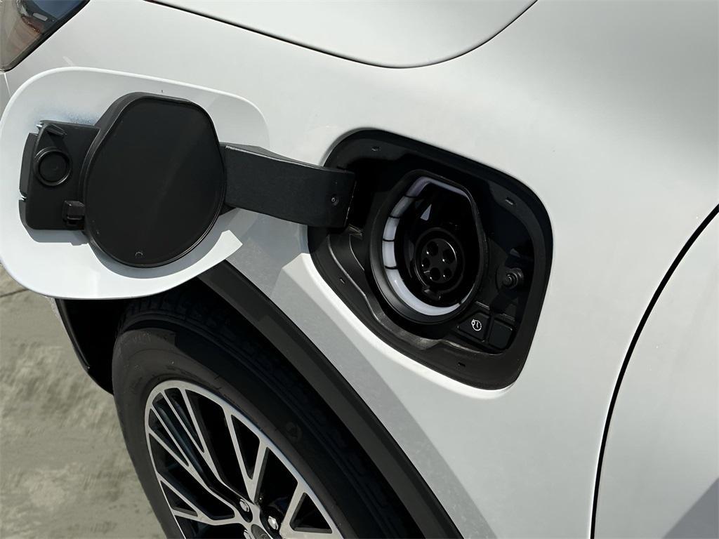 new 2025 Ford Escape car, priced at $30,862