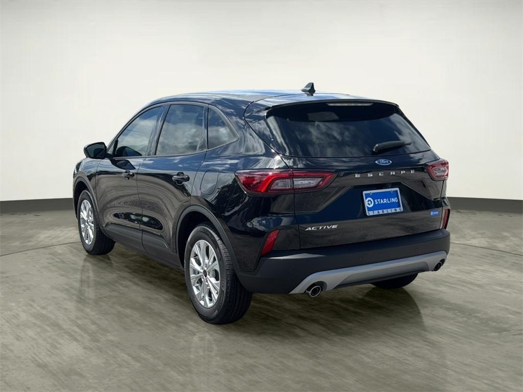 new 2025 Ford Escape car, priced at $25,618