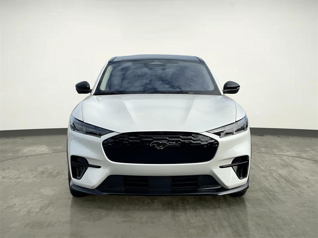 new 2025 Ford Mustang Mach-E car