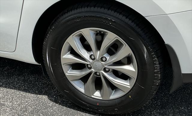 used 2021 Kia Sedona car, priced at $15,495