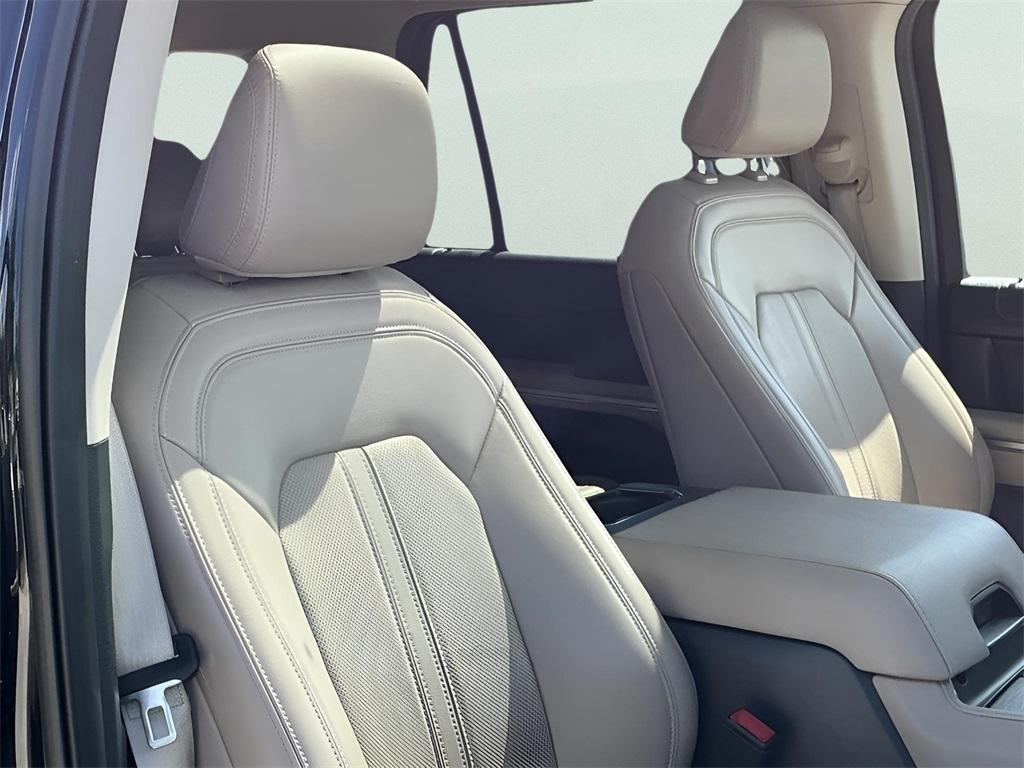 used 2024 Ford Expedition Max car, priced at $50,878