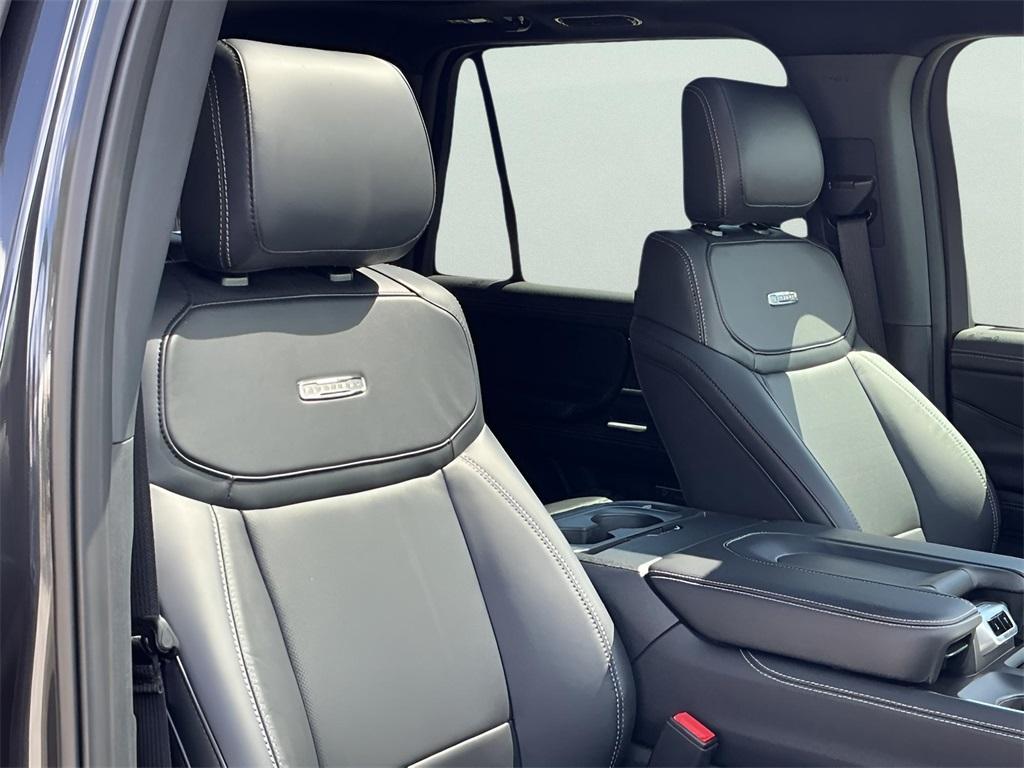 new 2025 Ford Expedition car, priced at $81,659