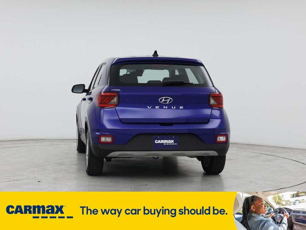 used 2021 Hyundai Venue car, priced at $14,998
