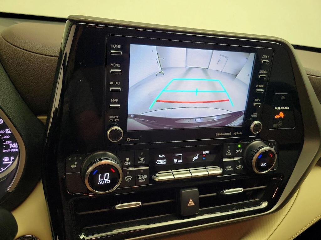 used 2022 Toyota Highlander car, priced at $35,998