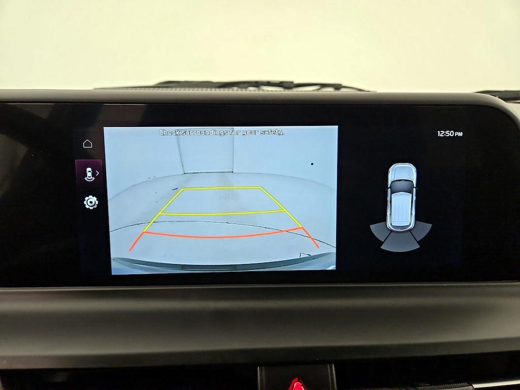 used 2025 Kia Seltos car, priced at $25,998