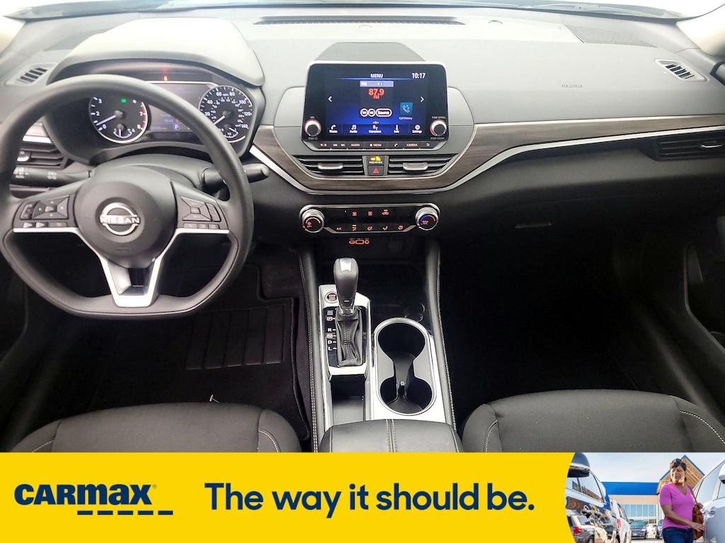used 2023 Nissan Altima car, priced at $22,998