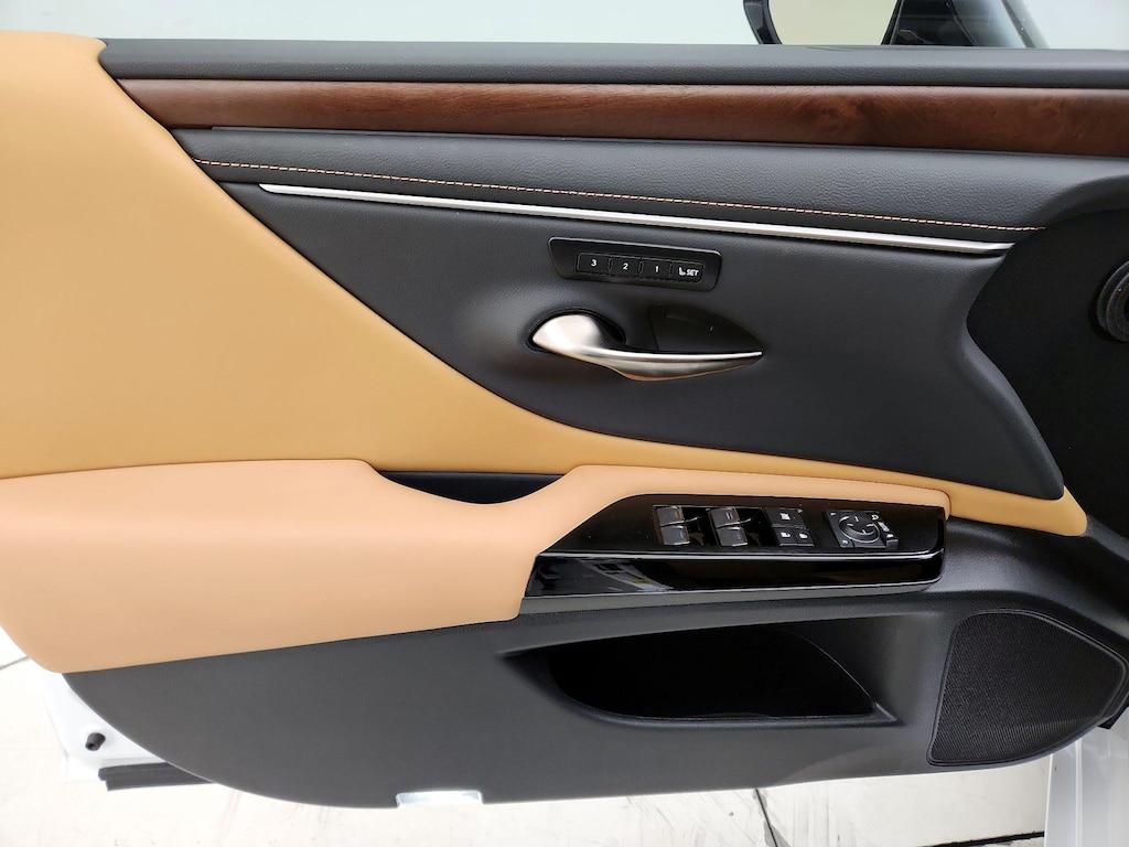 used 2024 Lexus ES 350 car, priced at $46,998