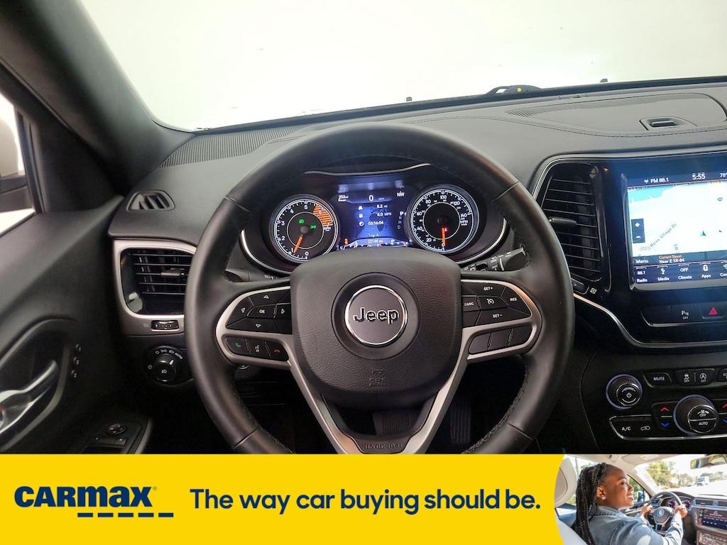 used 2019 Jeep Cherokee car, priced at $22,998