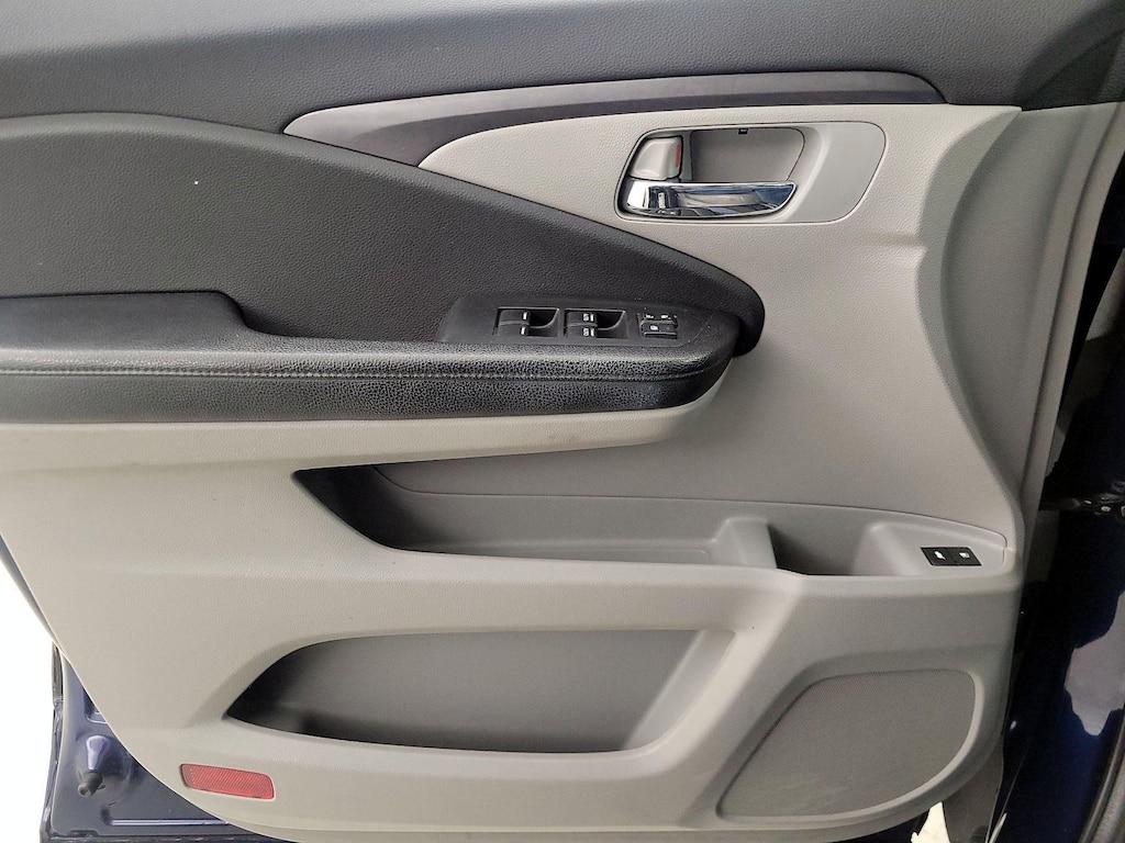 used 2016 Honda Pilot car, priced at $18,998